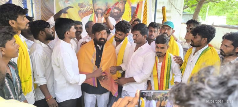 Atikela Gundu Surendra (6)