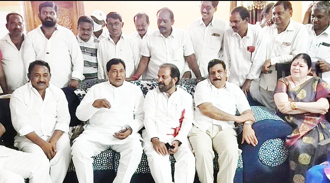 Pathanaboina Santhosh Kumar (18)