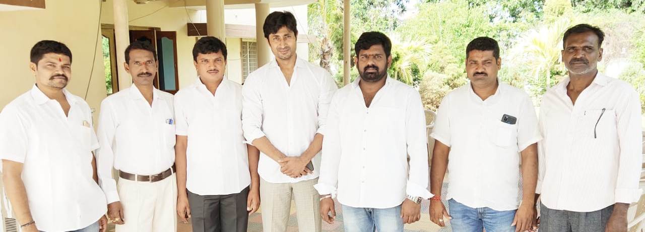 Pathanaboina Santhosh Kumar (31)