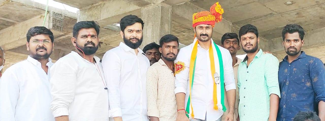 Pathanaboina Santhosh Kumar (39)