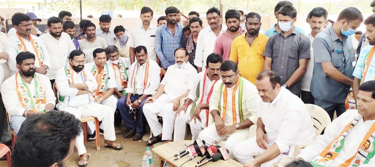 Pathanaboina Santhosh Kumar (9)