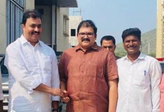 Mannava Raghu Ramaiah(Raghu) (23)