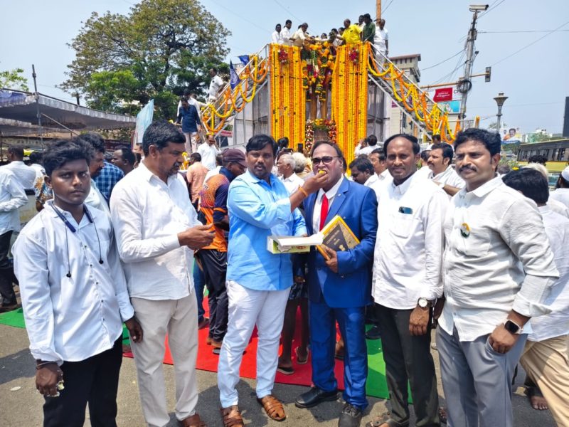 Muralikrishna Kambhampati (11)