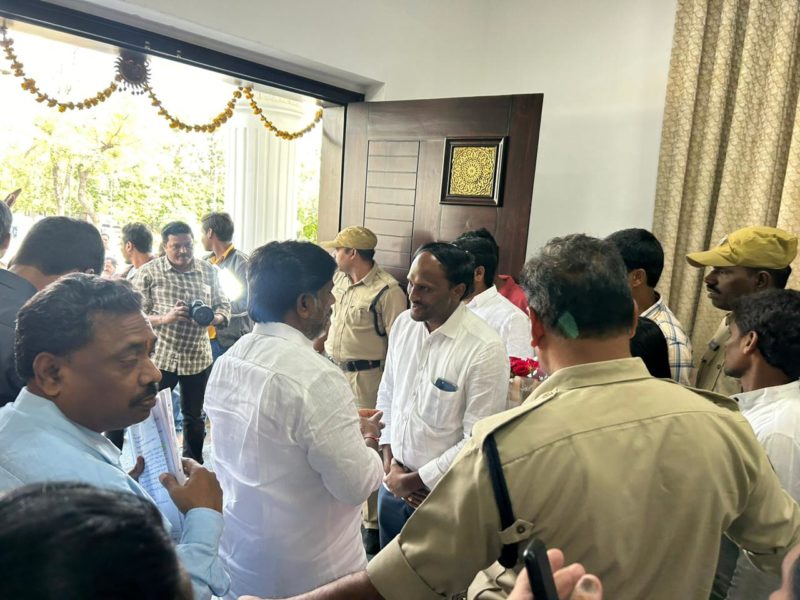 Muralikrishna Kambhampati (2)