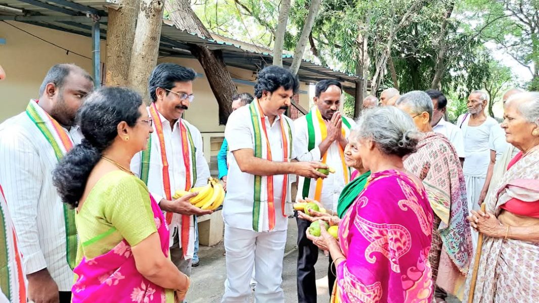 Muralikrishna Kambhampati (27)