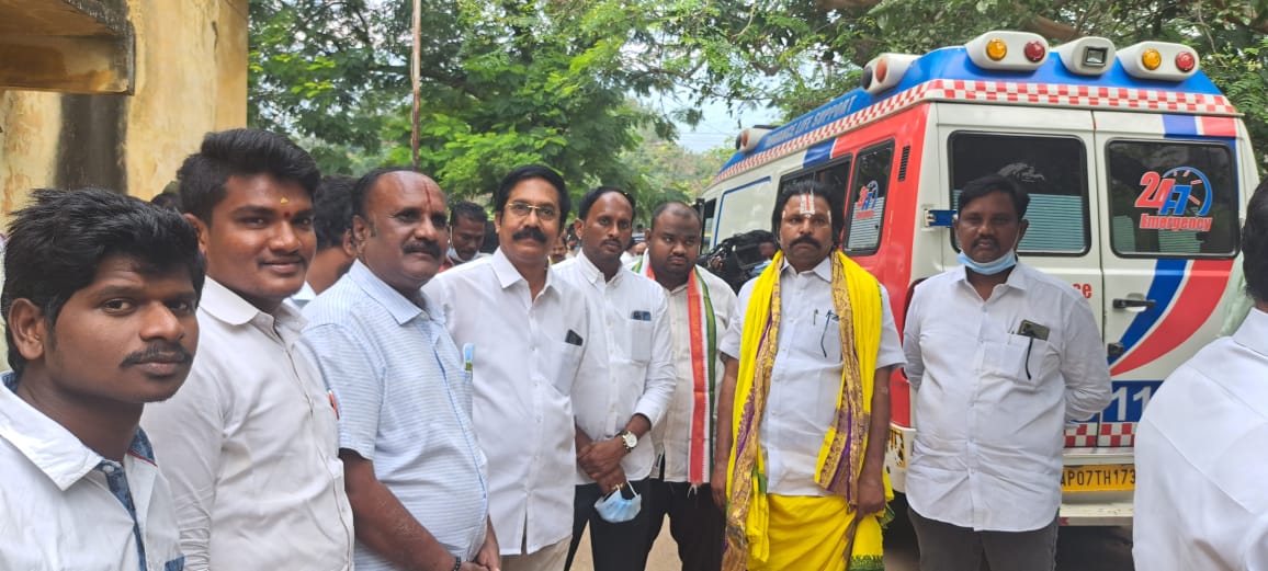 Muralikrishna Kambhampati (31)