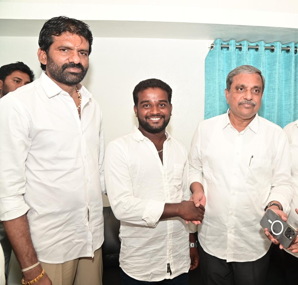 Vennapusa Siva Reddy | Party Activist | Media Leader | the Leaders Page