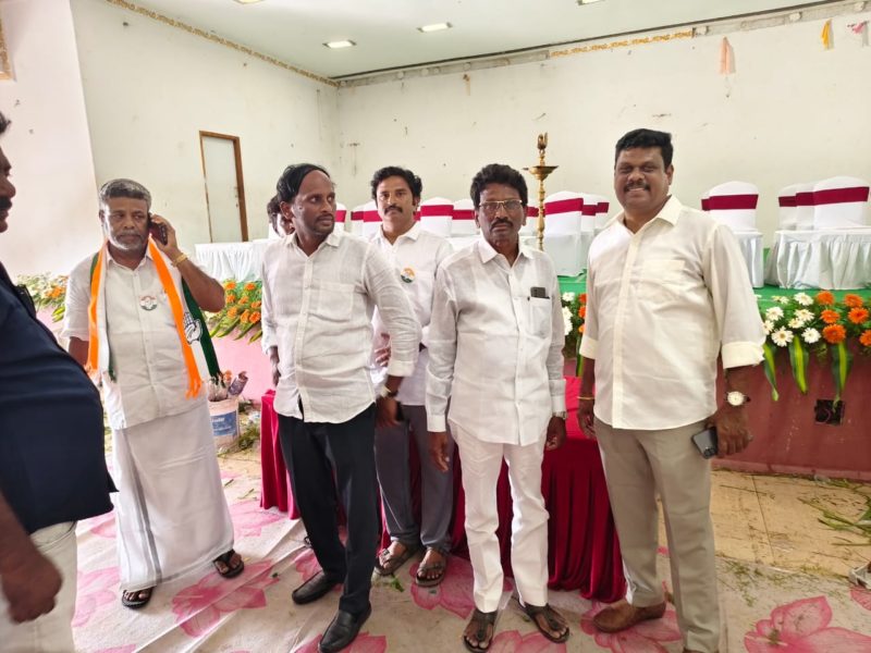 Muralikrishna Kambhampati (8)