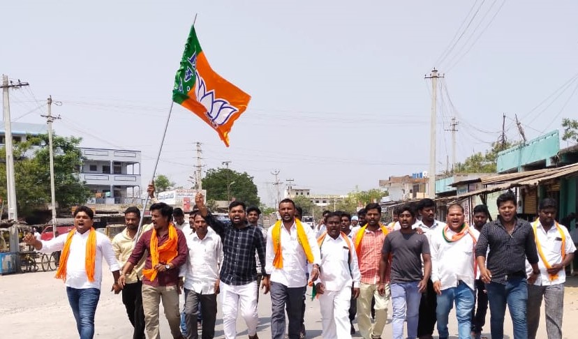 Banoth Narender Naik (26)