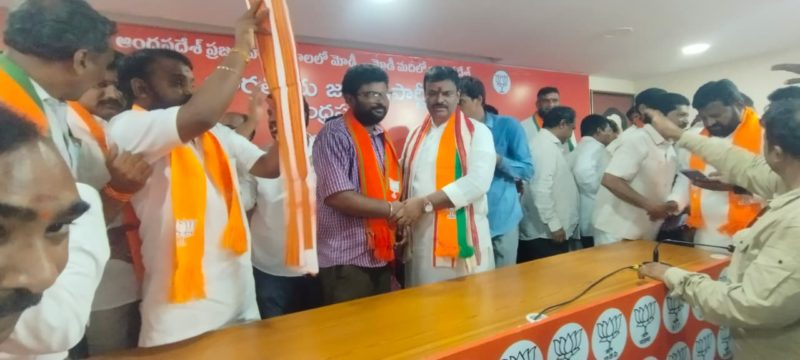 Gundarapu Galeswara Rao(Eswar) (15)