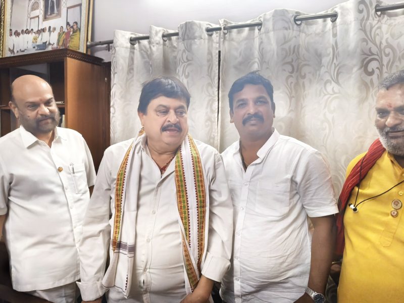 Keshapally Venkatram Reddy (33)