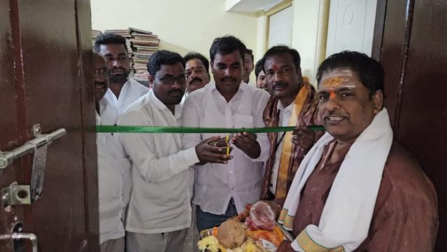 Pacchimadla Swamy Goud (71)