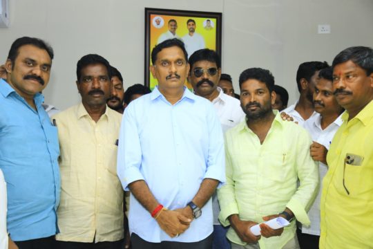 Sadam Narasimharao Yadav (73)