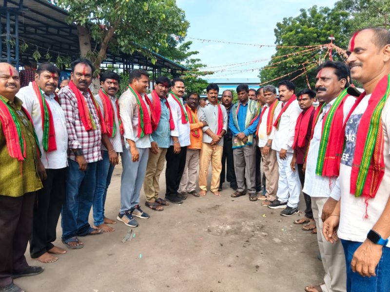 Vasamsetti Markandeya (1)