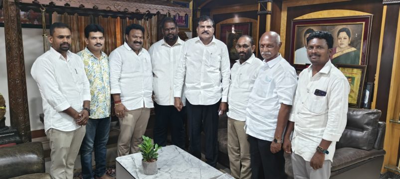 Yalakala Vasu Naidu (25)