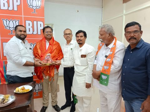 Annepu Uma Maheshwara Rao (8)