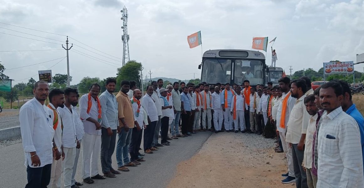 Babburi Ravindranath Goud (15)