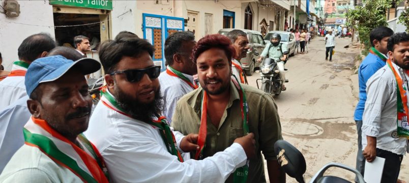 Mohammad Fayas (131)