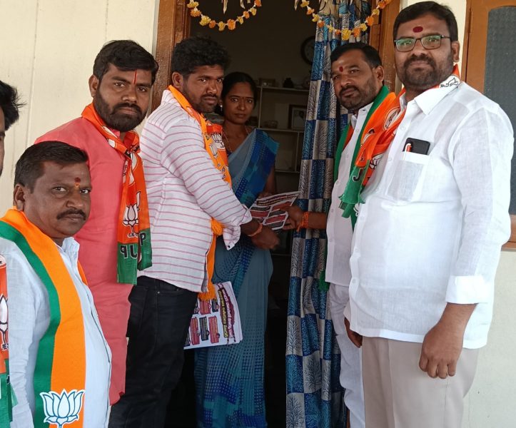 Nadulla Venkat Mudhiraj (12)