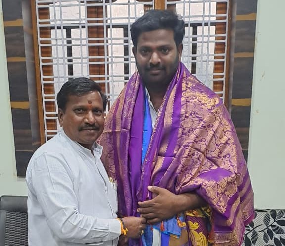 Nadulla Venkat Mudhiraj (3)