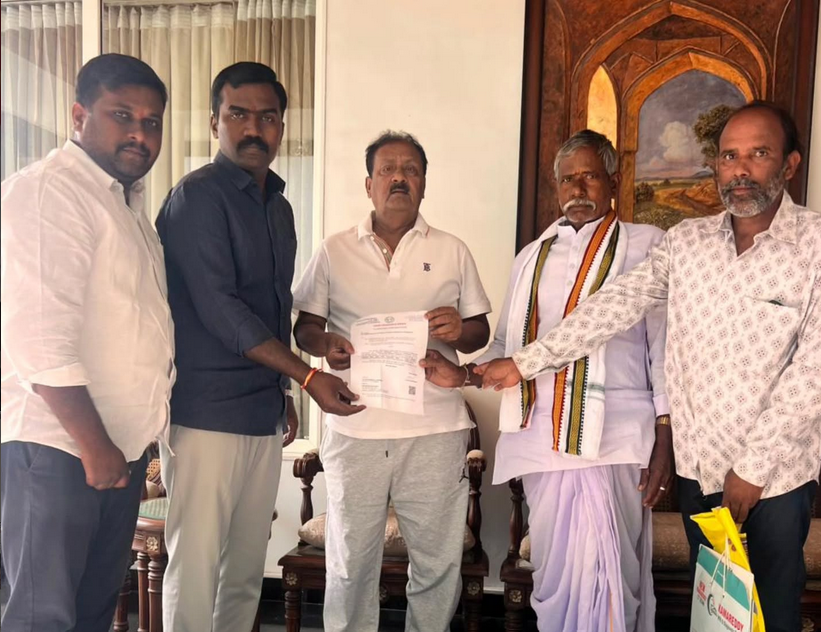 Palle Ramesh Goud | Palvancha Mandal Congress Party Committee President | Palle Ramesh Goud Charitable Trust Founder & Chairman | Kamareddy District Goud Sangam President | Machareddy | Kamareddy | Telangana | INC | the Leaders Page | the Leaders Page Palle Ramesh Goud | Palvancha Mandal Congress Party Committee President | Palle Ramesh Goud Charitable Trust Founder & Chairman | Kamareddy District Goud Sangam President | Machareddy | Kamareddy | Telangana | INC | the Leaders Page | the Leaders Page