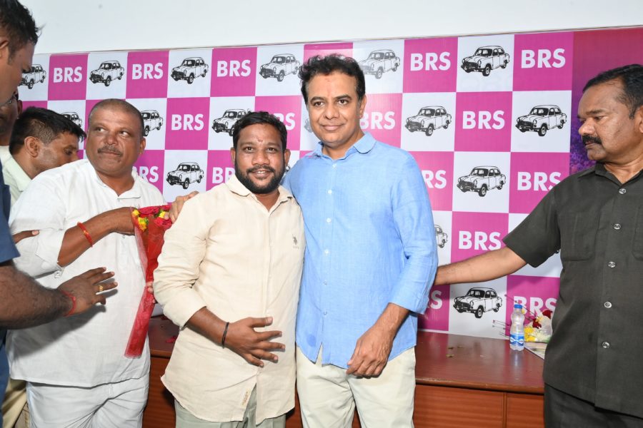 Badikala Sravan Kumar (12)